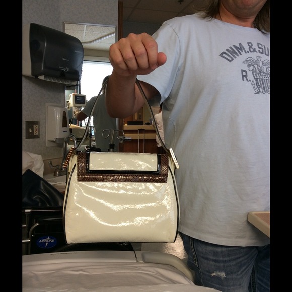 ๐ WHAT ๐ - Picture 4 of 4