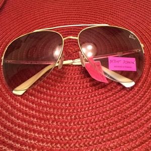 Betsy Johnson aviators! 👓🎀