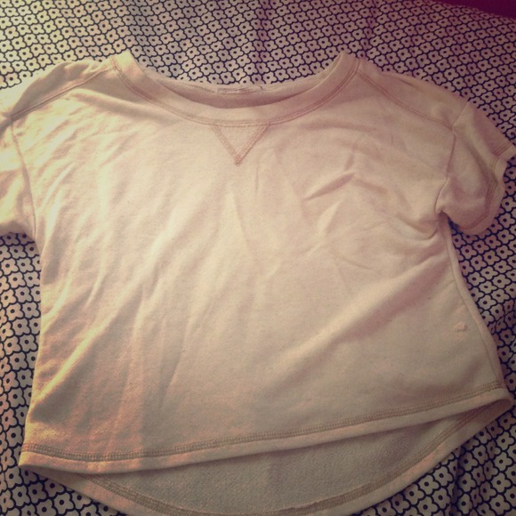 Cream sweatshirt crop top
