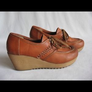 Vintage 70's SZ 8 SBICCA PLATFORM WEDGE SHOES 70s