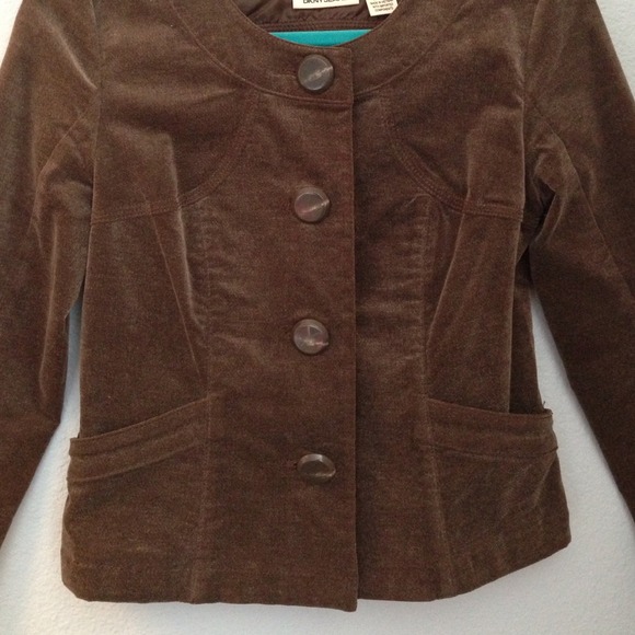 Structured Jacket 💼 - Picture 2 of 4