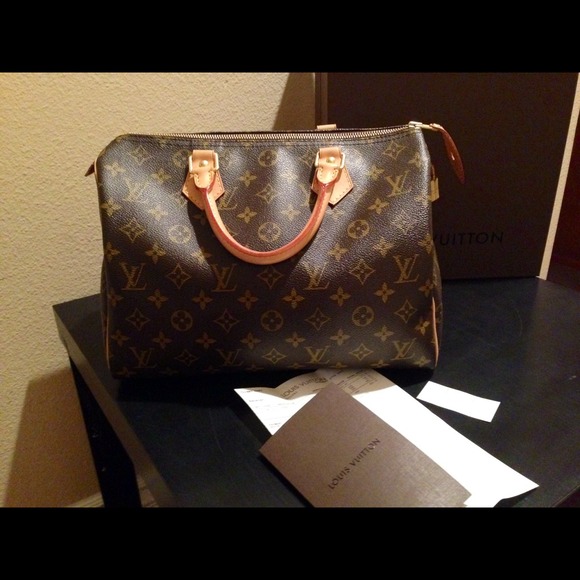 💥SOLD💥FOR SALE AUTHENTIC LUOIS VUITTON SPEEDY 30