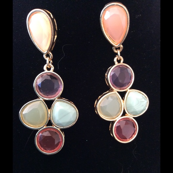 Elegant drop earrings. - Picture 4 of 4