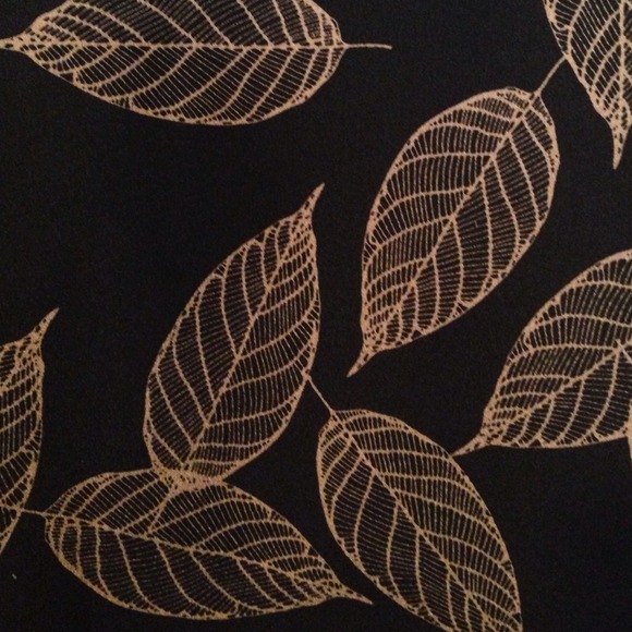 Top - Picture 3 of 3