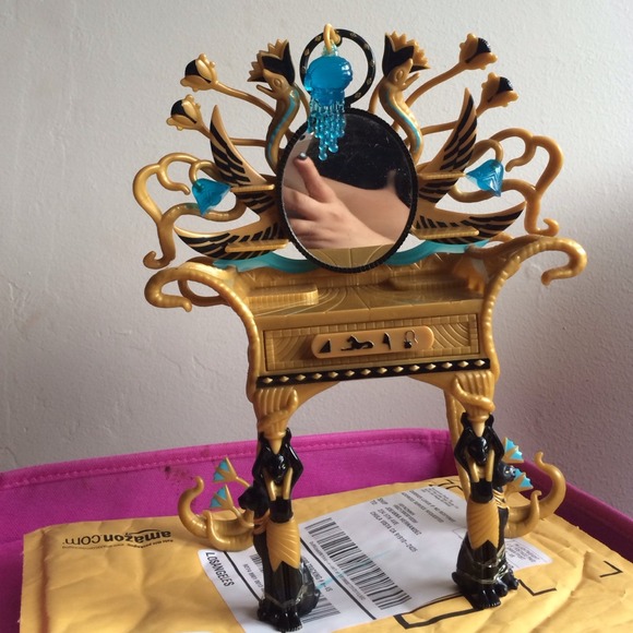 Monster high Cleo denale mirror