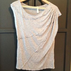 🚫Sold in bundle🚫Asymmetrical Grey top