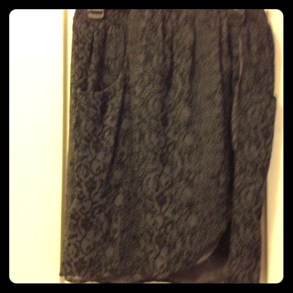 Wrap Skirt - Picture 1 of 3