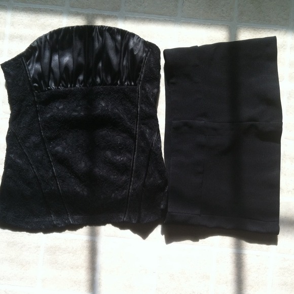 corset and black skirt bundle