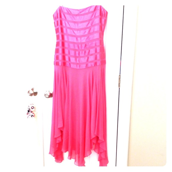 TRADED* BCBG pink silk cocktail formal dress