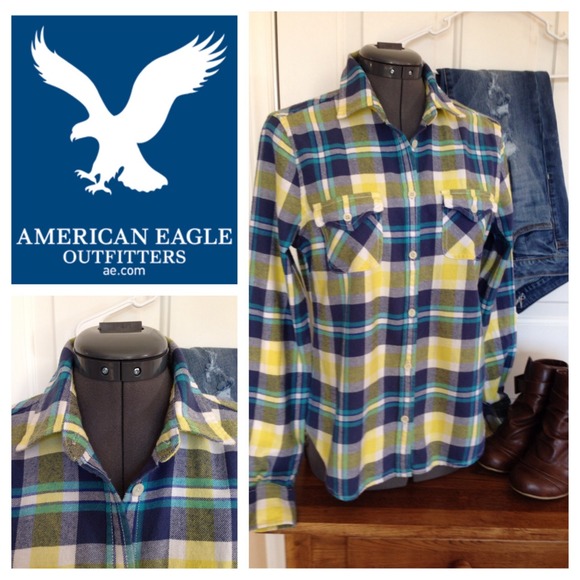American Eagle Outfitters Tops - American Eagle Outfitters plaid flannel shirt💕