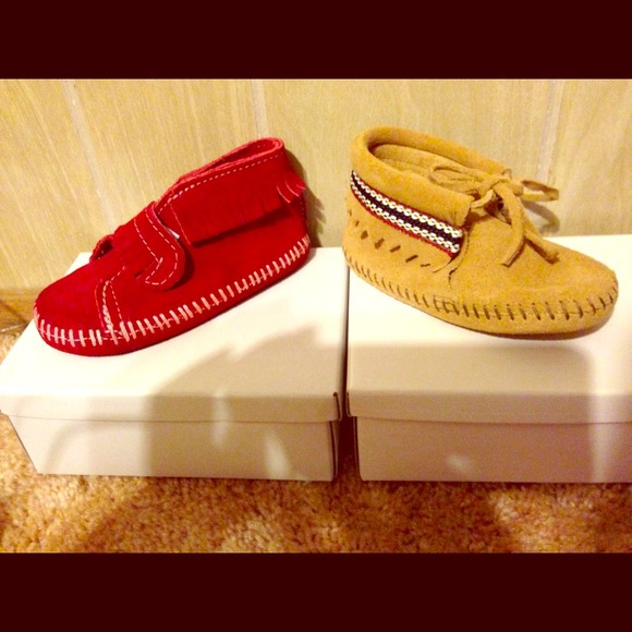 Minnetonka moccasins