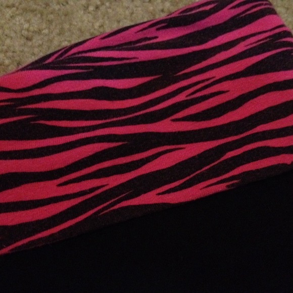 Trade Rue 21 yoga - Picture 2 of 3