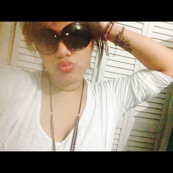 Reduced❤️❤️Shades of couture😻reduced❤️❤️ - Picture 3 of 4