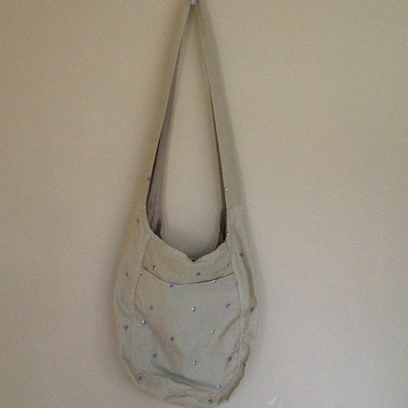 Nice Handbag - Picture 2 of 3