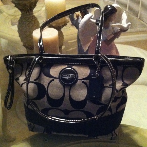 Coach purse authentic