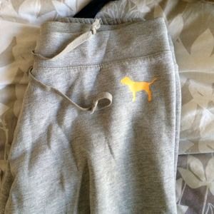 Grey vsPINK Capri sweatpants