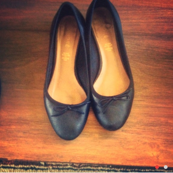 Classic authentic leather 1 inch heel ballet shoes