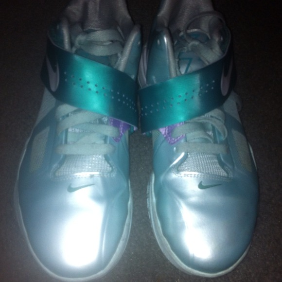 Durants - Picture 2 of 2