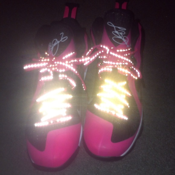 Lebron - Picture 3 of 3