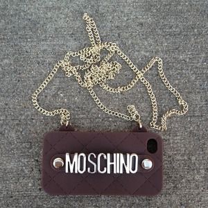 moschino Accessories - ️🎉HOST PICK🎉New Moschino Iphone 4/4S Choc Case! moschino Accessories - ️🎉HOST PICK🎉New Moschino Iphone 4/4S Choc Case!