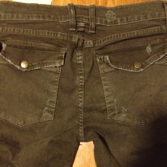 Current Elliott Cargo Skinnies - Picture 4 of 4
