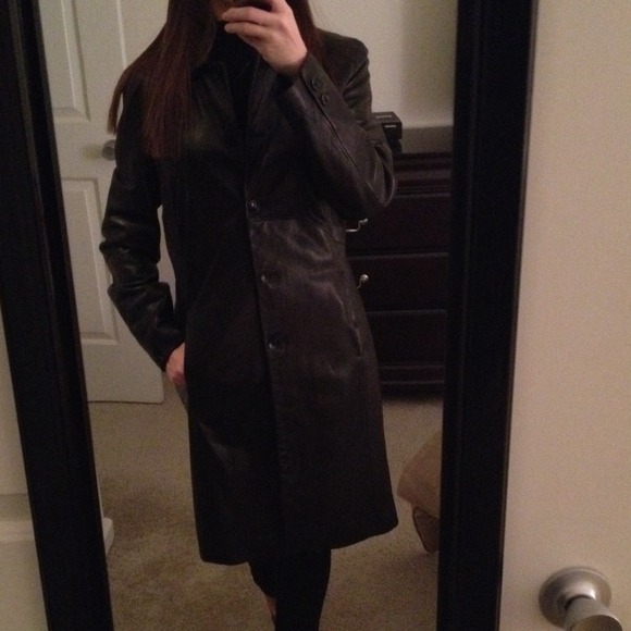 Kenneth Cole Reaction Lambskin Leather!  Gorgeous!