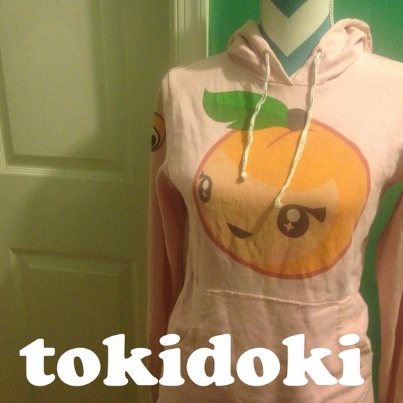 💗 Tokidoki sweatshirt