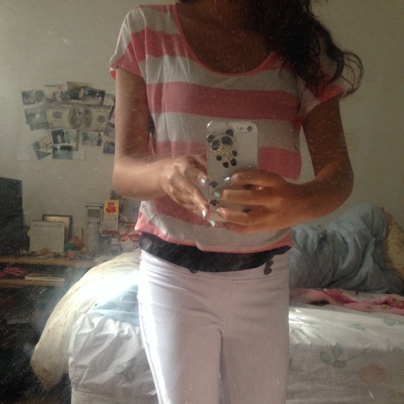 Tops - Picture 4 of 4