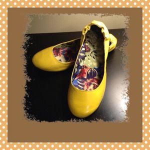 Yellow flats