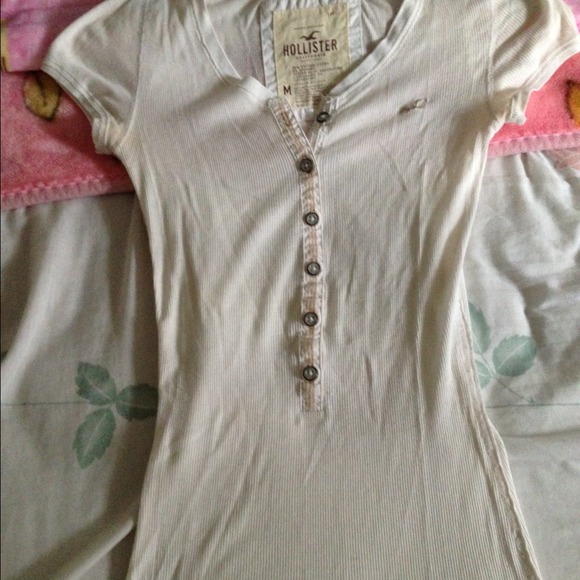 Tops - Picture 4 of 4