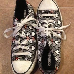 Heart all-star converse
