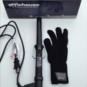 ❗️StyleHouse Curling Wand ❗️Price REDUCED 💜💜