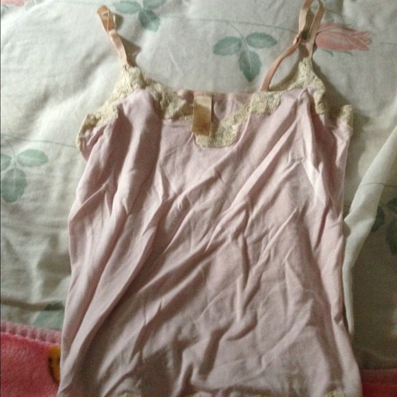 Tops - Picture 4 of 4