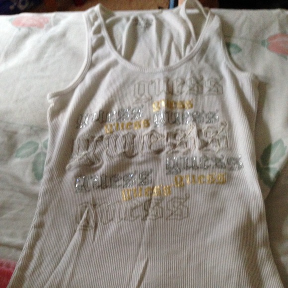 Tops - Picture 3 of 4