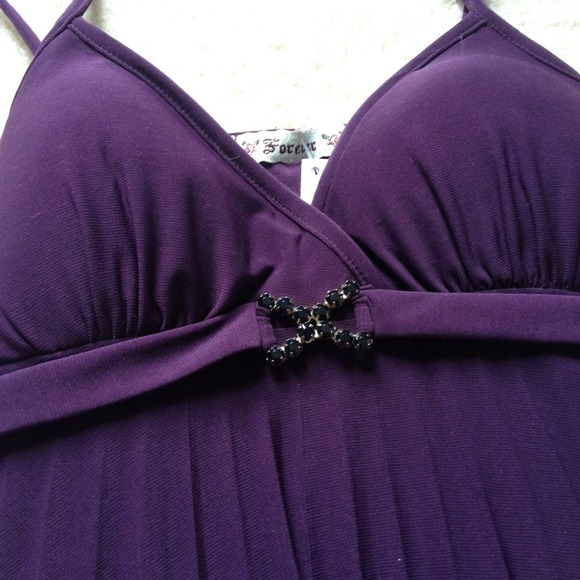🎉SOLD🎉 Forever 21 Purple Going Out Spaghetti Strap Top - Picture 4 of 9