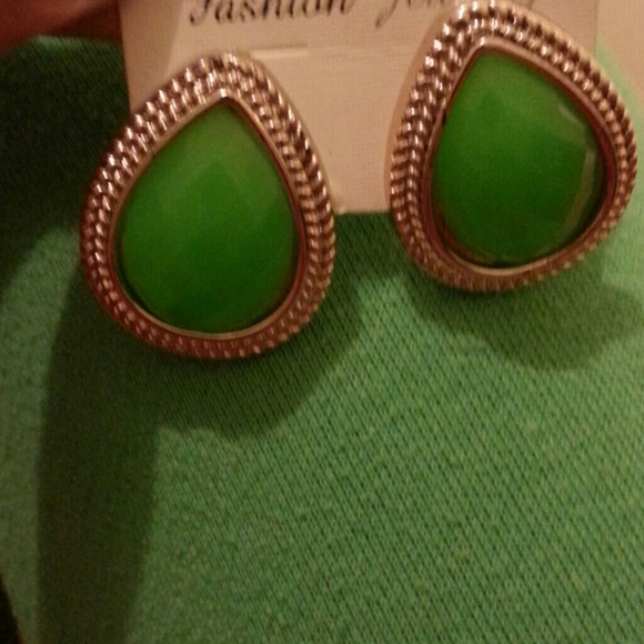 Fashion jewelry