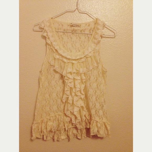 Ruffle Lace Top