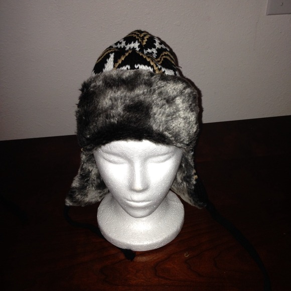 Black  & beige wintery beanie