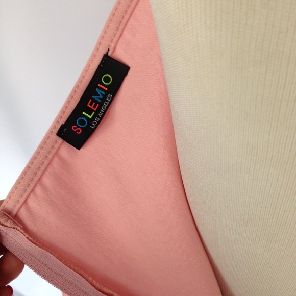 Pink strapless peplum dress - Picture 4 of 5