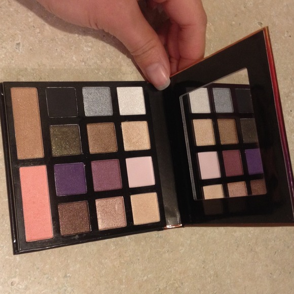 SOLD Sephora makeup palette