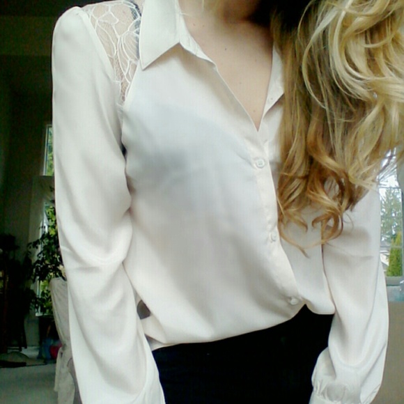 Long sleeve button up