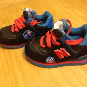 Toddler sneakers