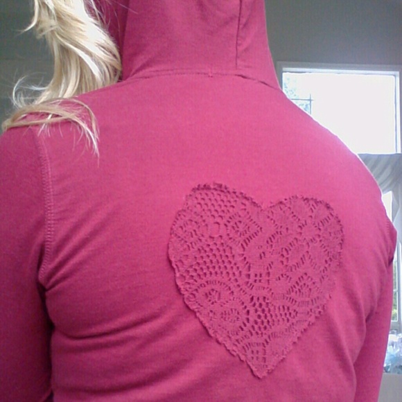 Red jacket - Picture 3 of 3