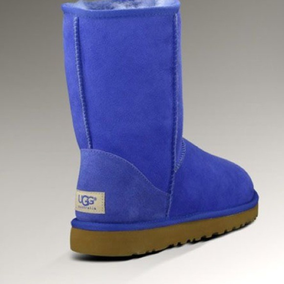 Ugg classic short boots $125pp