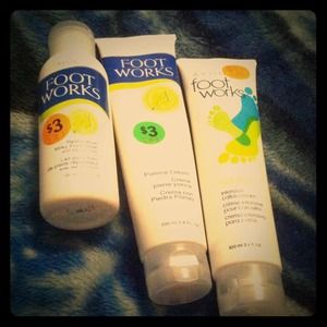 Bundle of Avon Foot Works