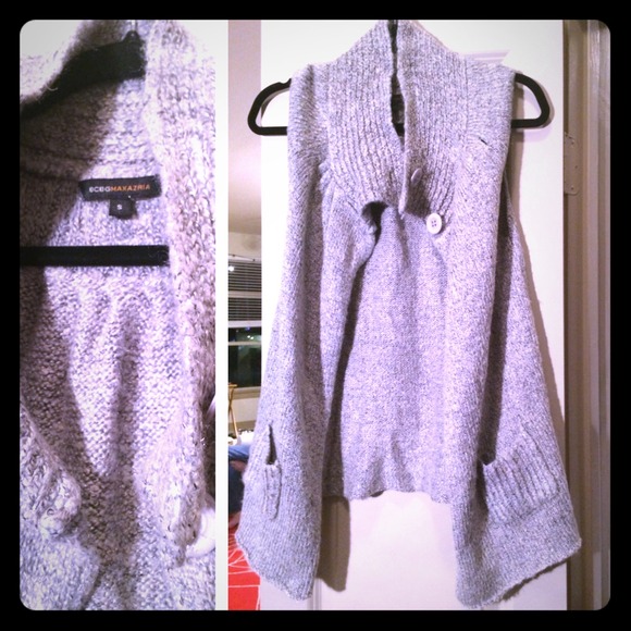 BCBG Maxazria sweater vest - Small