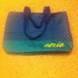 Aerie tote bag