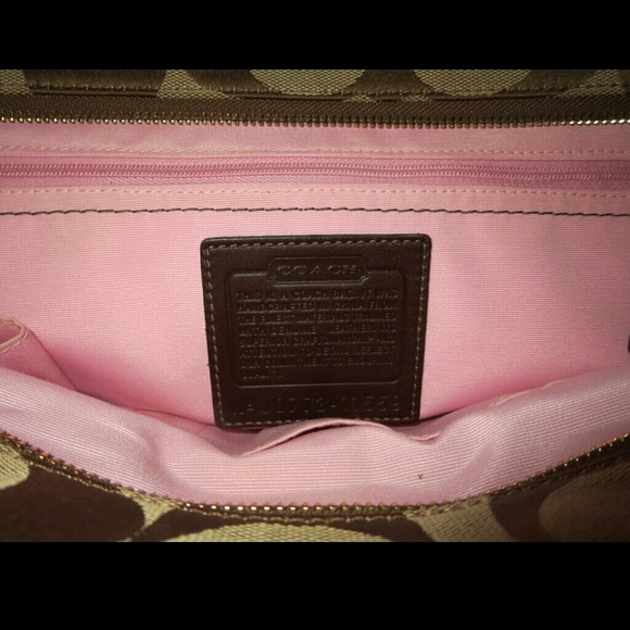 ☆★SOLD★☆ Large Coach Business Tote - Picture 4 of 4