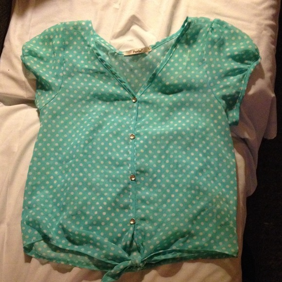 Sheer blue polka dot top - Picture 1 of 3