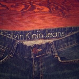 Calvin Klein jeans size 4 or 27. Great condition!